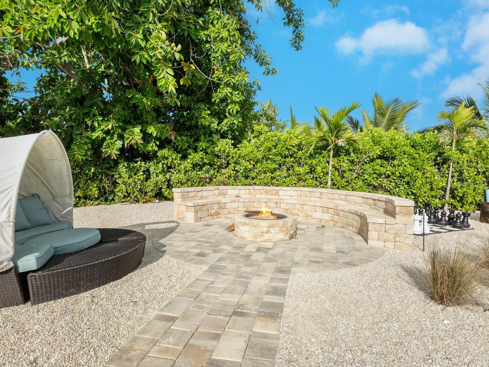 501 NORTON ST, LONGBOAT KEY, FL — photo 47