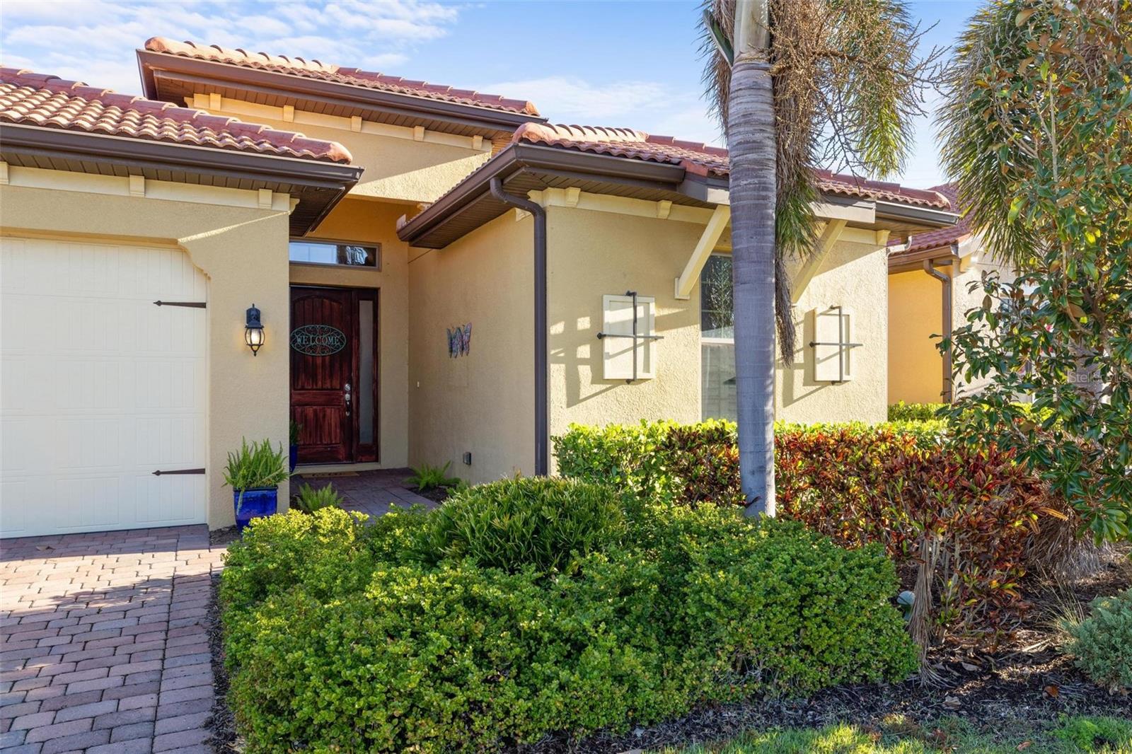 108 MARAVIYA BLVD, NOKOMIS, FL