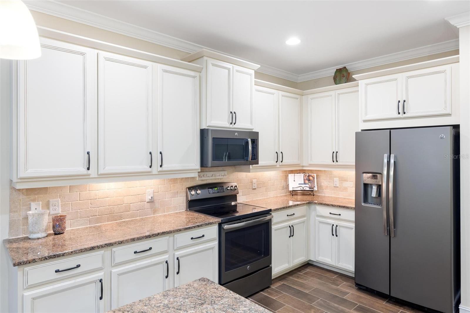 108 MARAVIYA BLVD, NOKOMIS, FL — photo 19