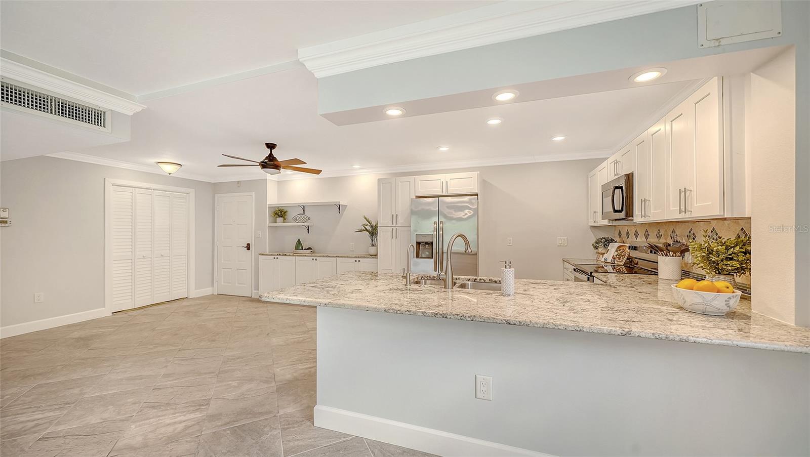 225 HOURGLASS WAY #106, SARASOTA, FL — photo 21