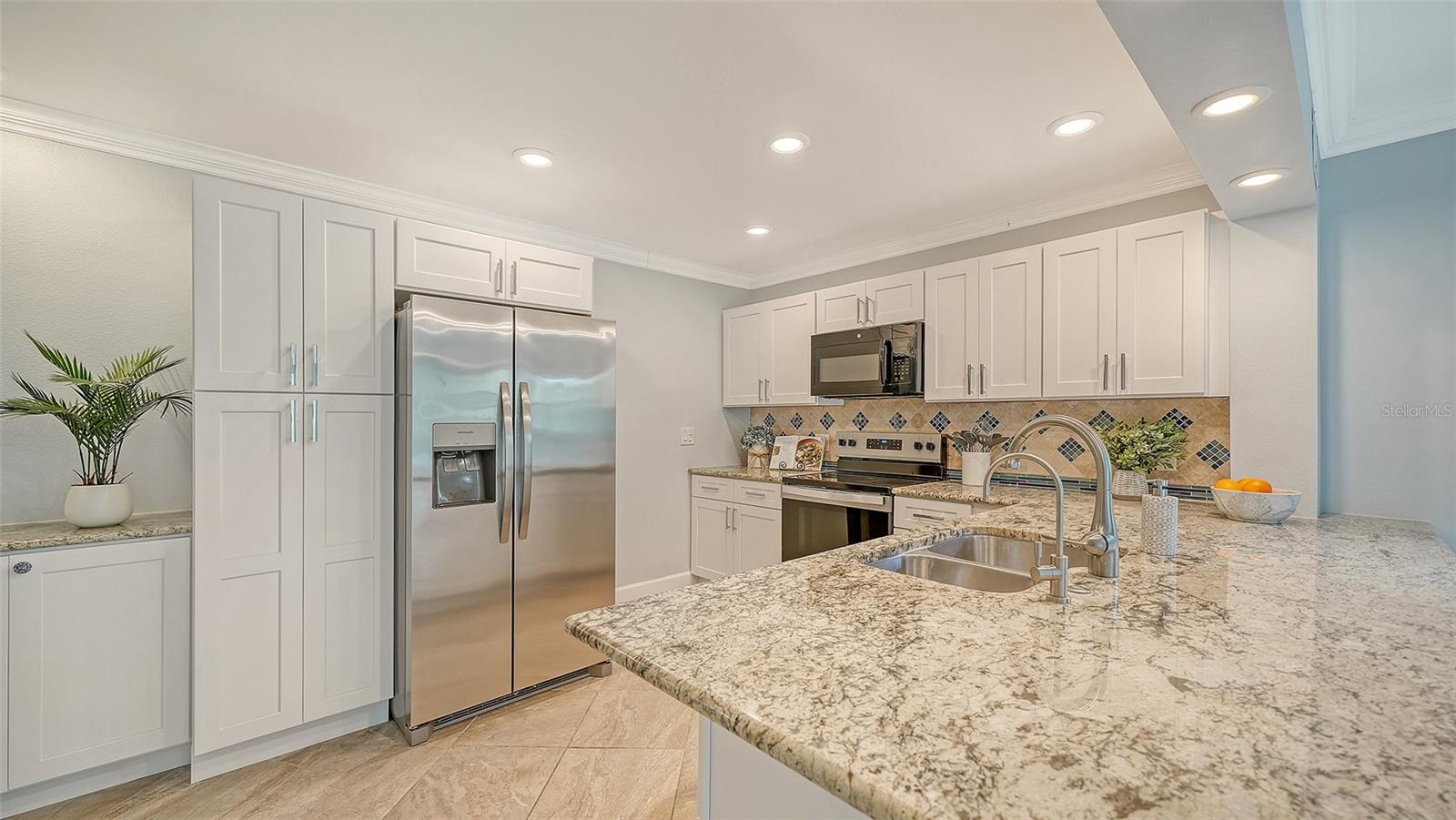 225 HOURGLASS WAY #106, SARASOTA, FL — photo 22