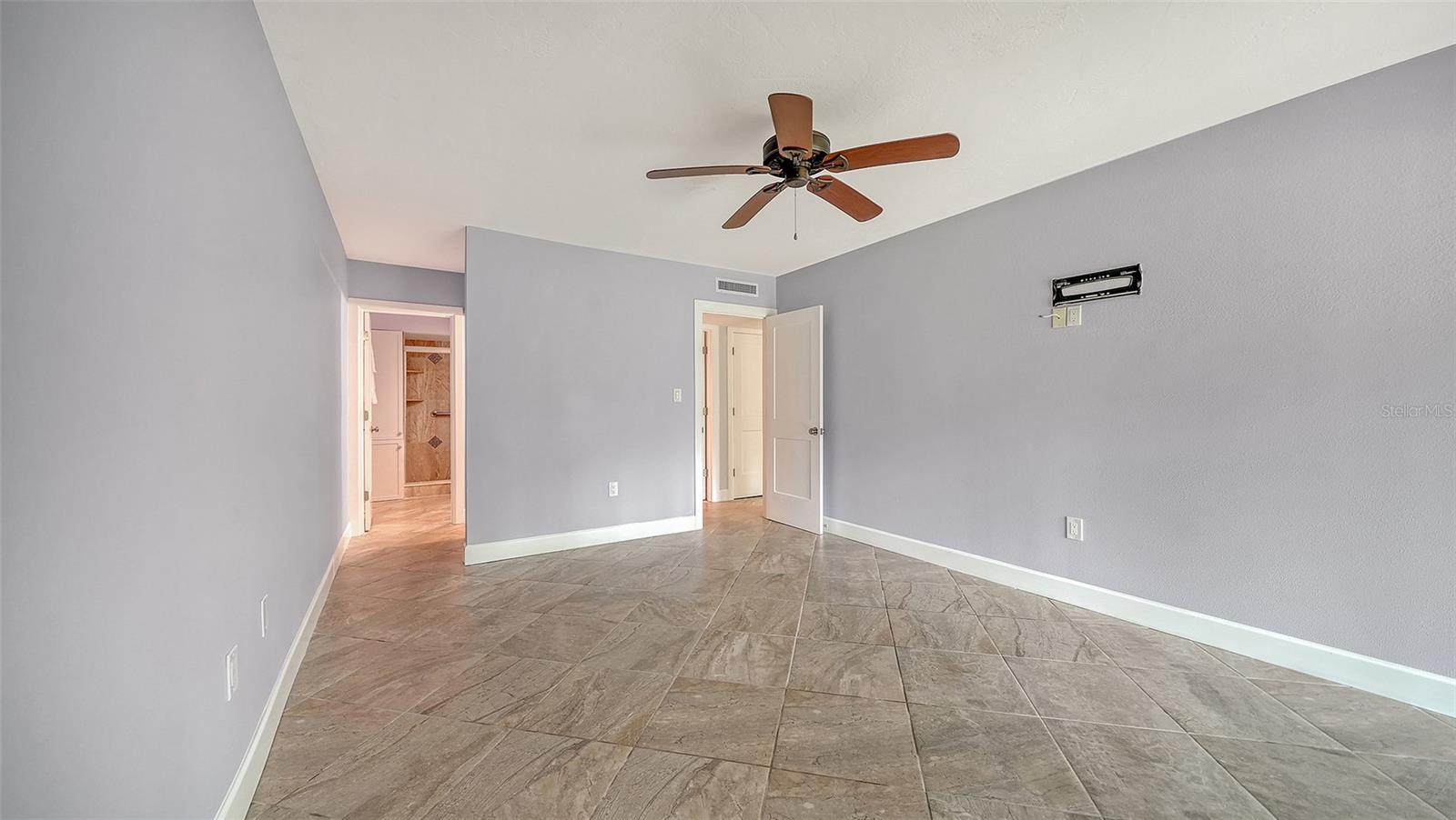 225 HOURGLASS WAY #106, SARASOTA, FL — photo 28