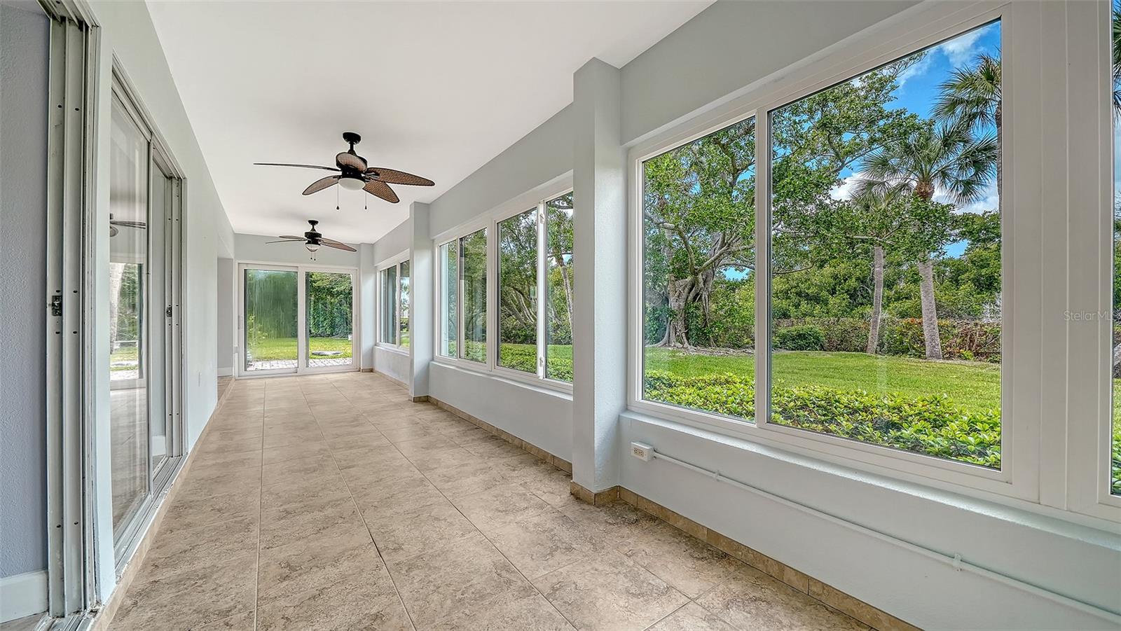 225 HOURGLASS WAY #106, SARASOTA, FL — photo 31