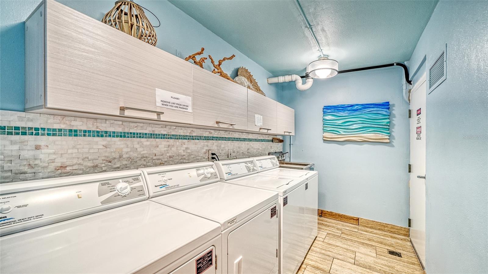 225 HOURGLASS WAY #106, SARASOTA, FL — photo 38