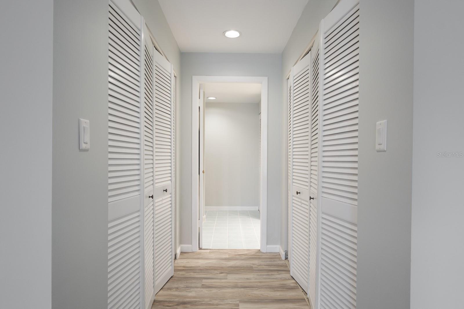 8 BELLEVIEW BLVD #108, BELLEAIR, FL — photo 35