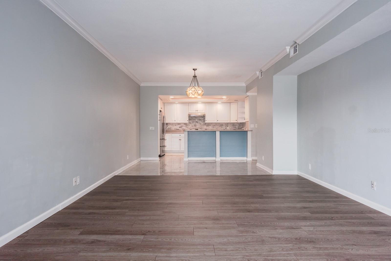 8 BELLEVIEW BLVD #108, BELLEAIR, FL — photo 11