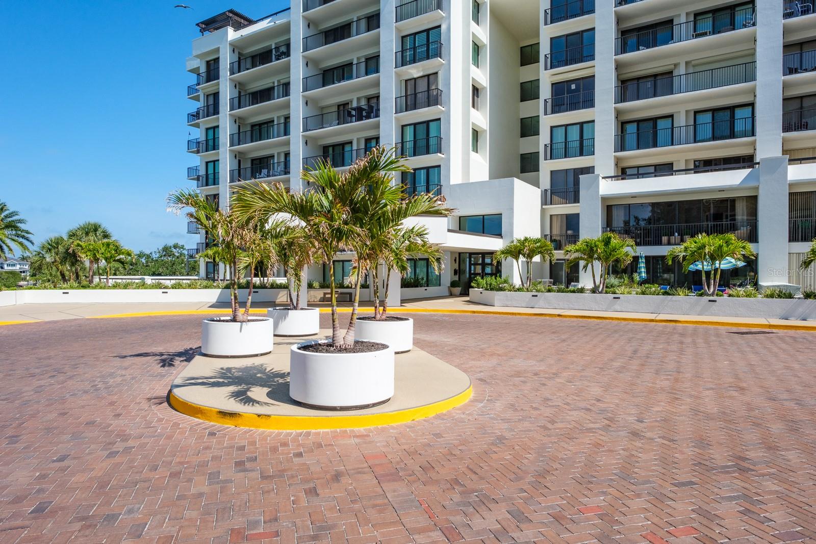 8 BELLEVIEW BLVD #108, BELLEAIR, FL — photo 54