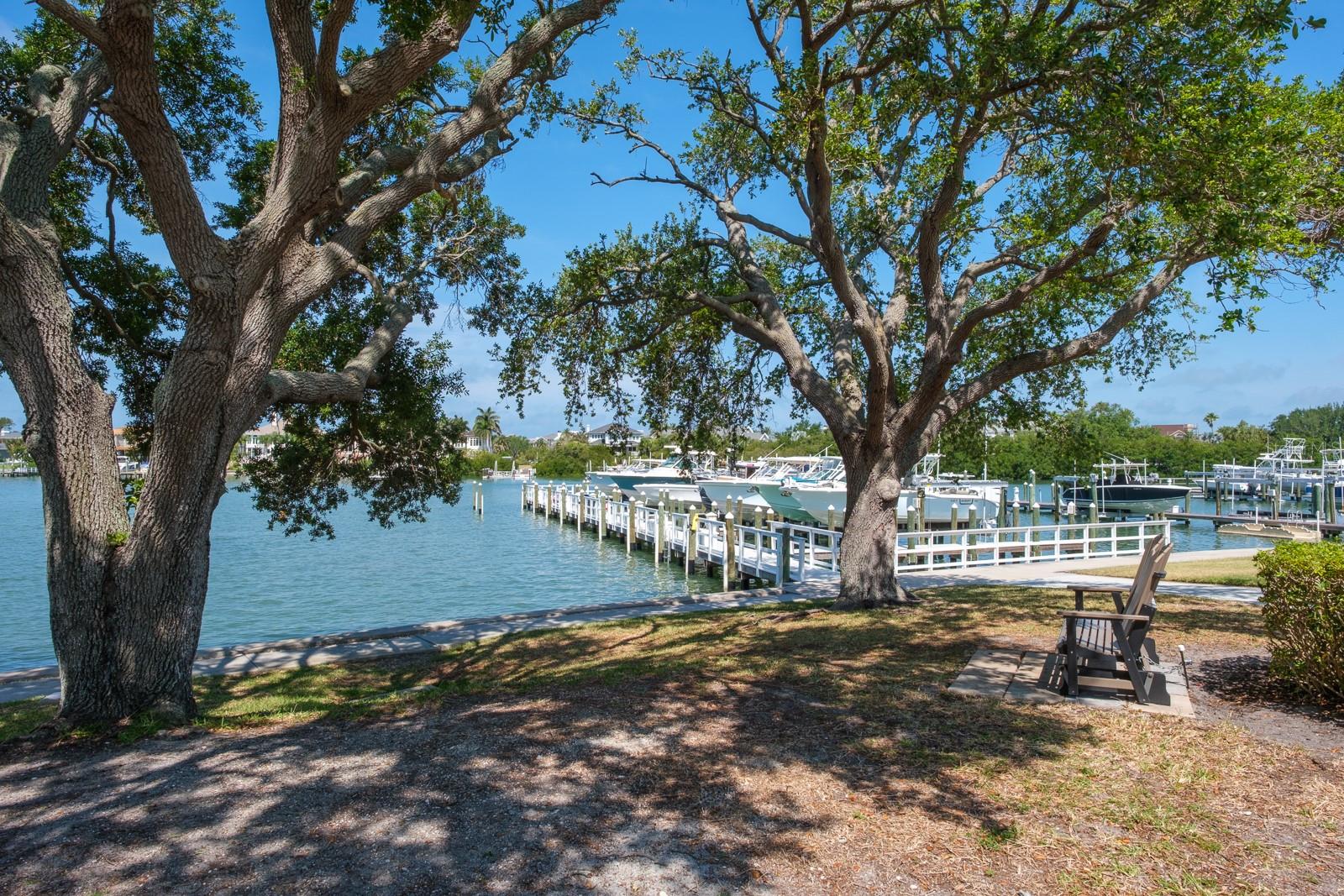 8 BELLEVIEW BLVD #108, BELLEAIR, FL — photo 58