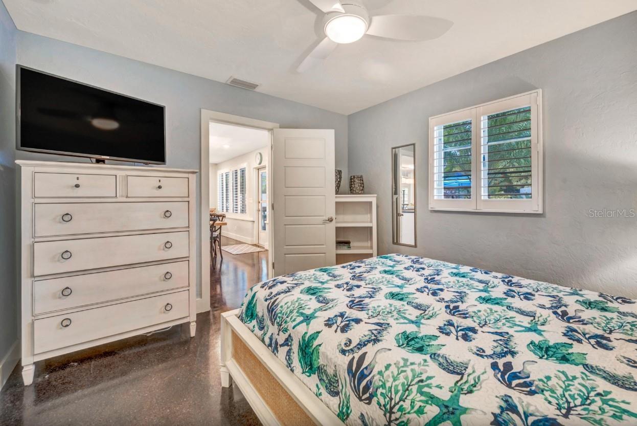 301 JACKSON DR, SARASOTA, FL — photo 11
