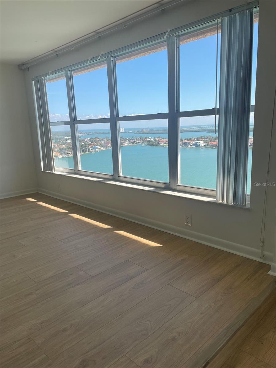 5200 BRITTANY DR S #1804, ST PETERSBURG, FL — photo 15