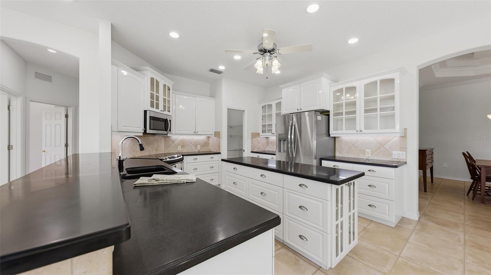 6228 AVENTURA DR, SARASOTA, FL — photo 12
