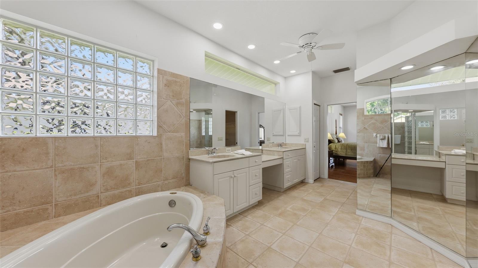 6228 AVENTURA DR, SARASOTA, FL — photo 27