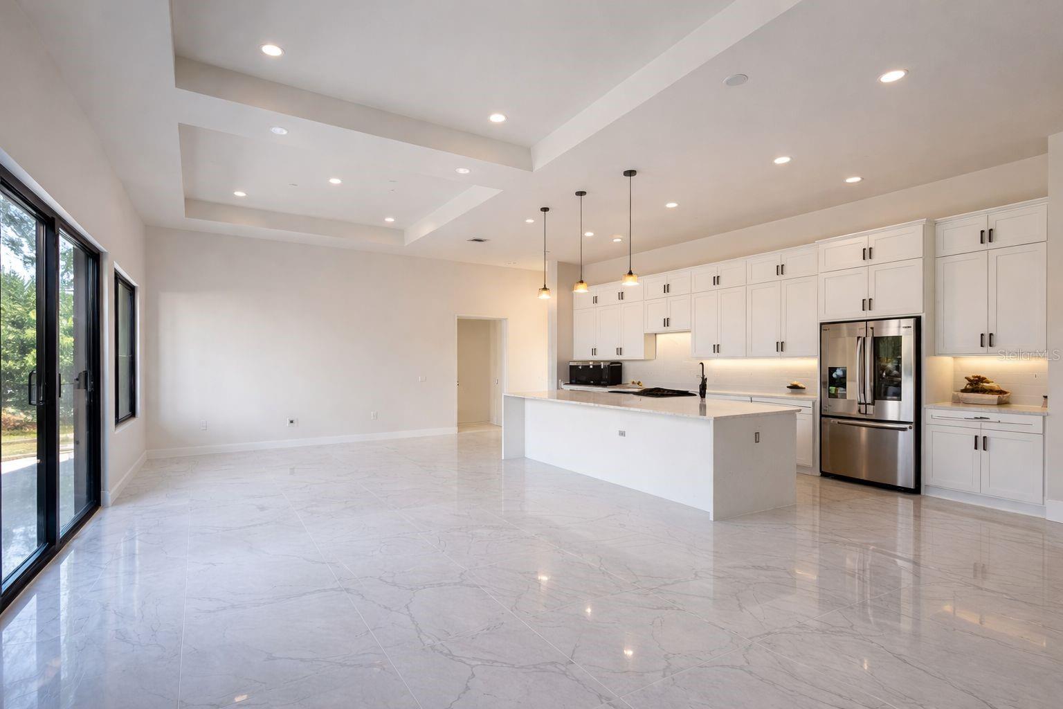9477 ATTICA CIR, PORT CHARLOTTE, FL — photo 3
