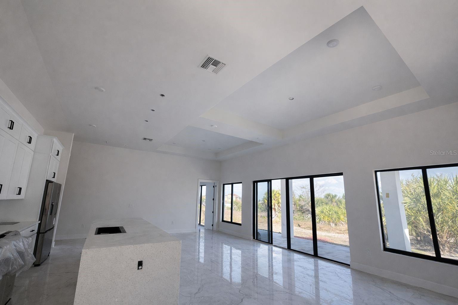 9477 ATTICA CIR, PORT CHARLOTTE, FL — photo 10