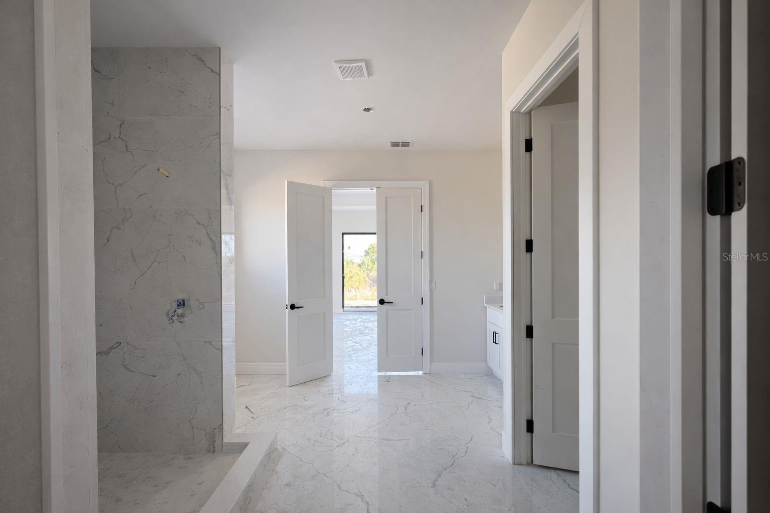 9477 ATTICA CIR, PORT CHARLOTTE, FL — photo 26