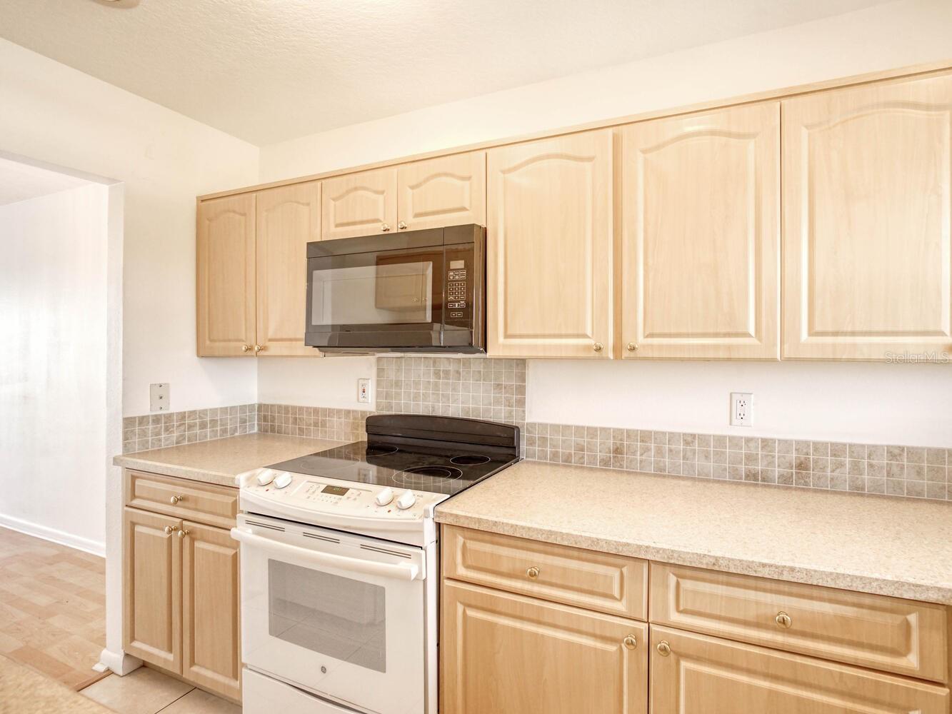 4939 FLORAMAR TER #912, NEW PORT RICHEY, FL — photo 19