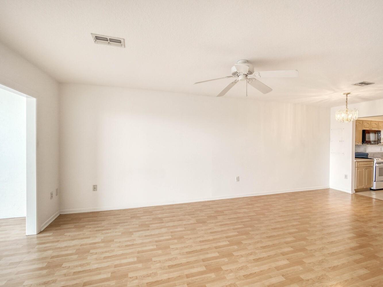 4939 FLORAMAR TER #912, NEW PORT RICHEY, FL — photo 32