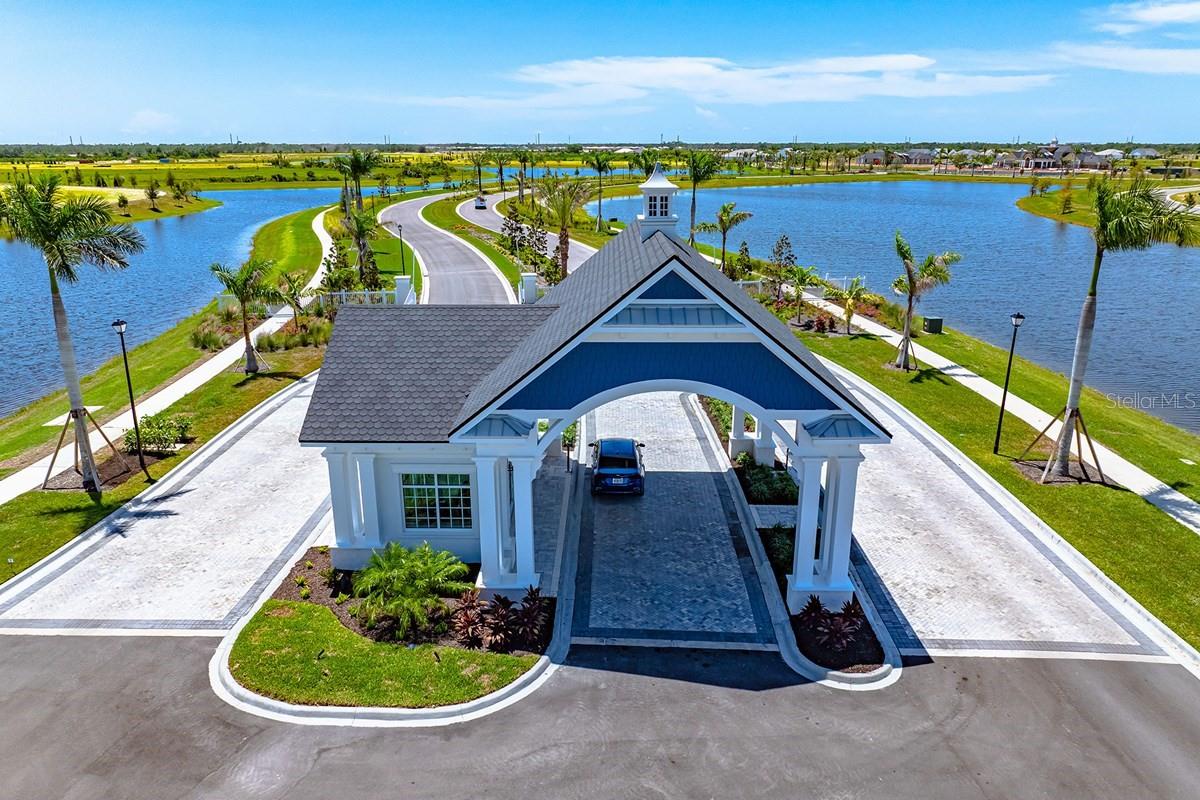 17988 FOXTAIL LOOP, VENICE, FL — photo 23