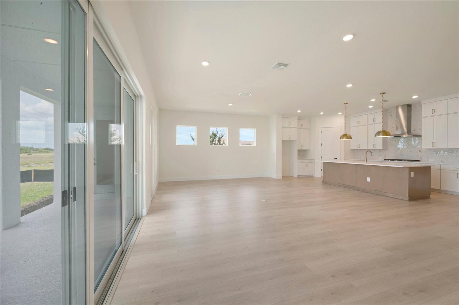 17988 FOXTAIL LOOP, VENICE, FL — photo 9