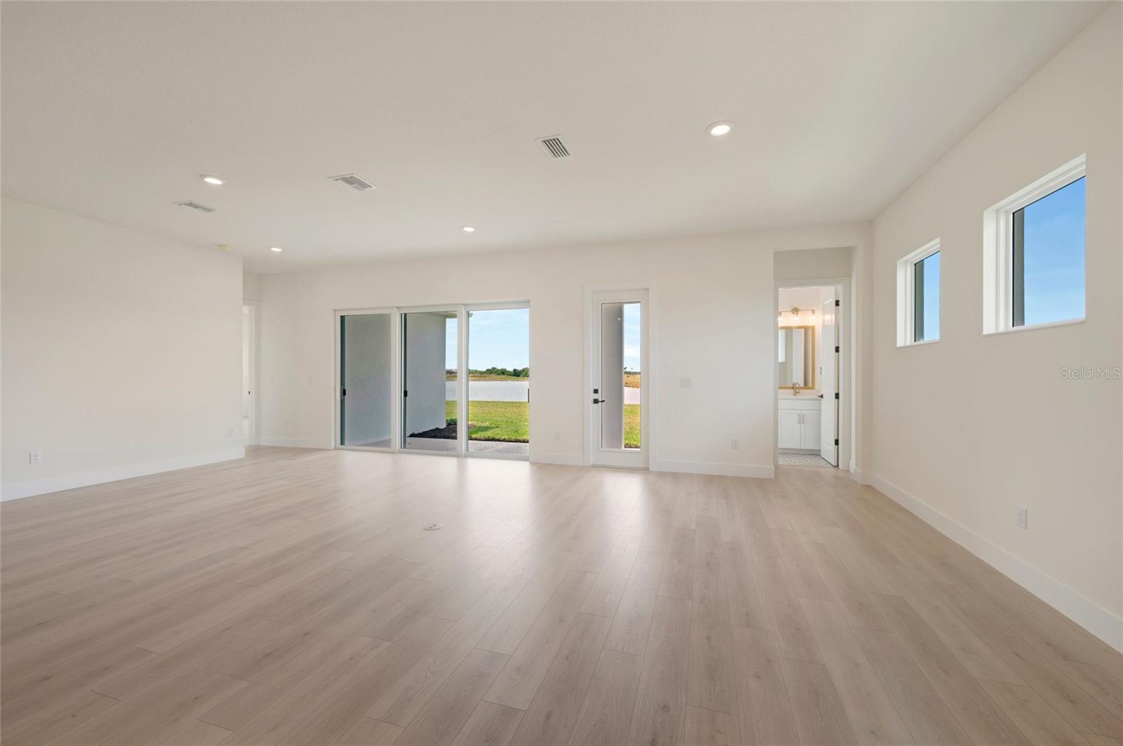 17988 FOXTAIL LOOP, VENICE, FL — photo 10