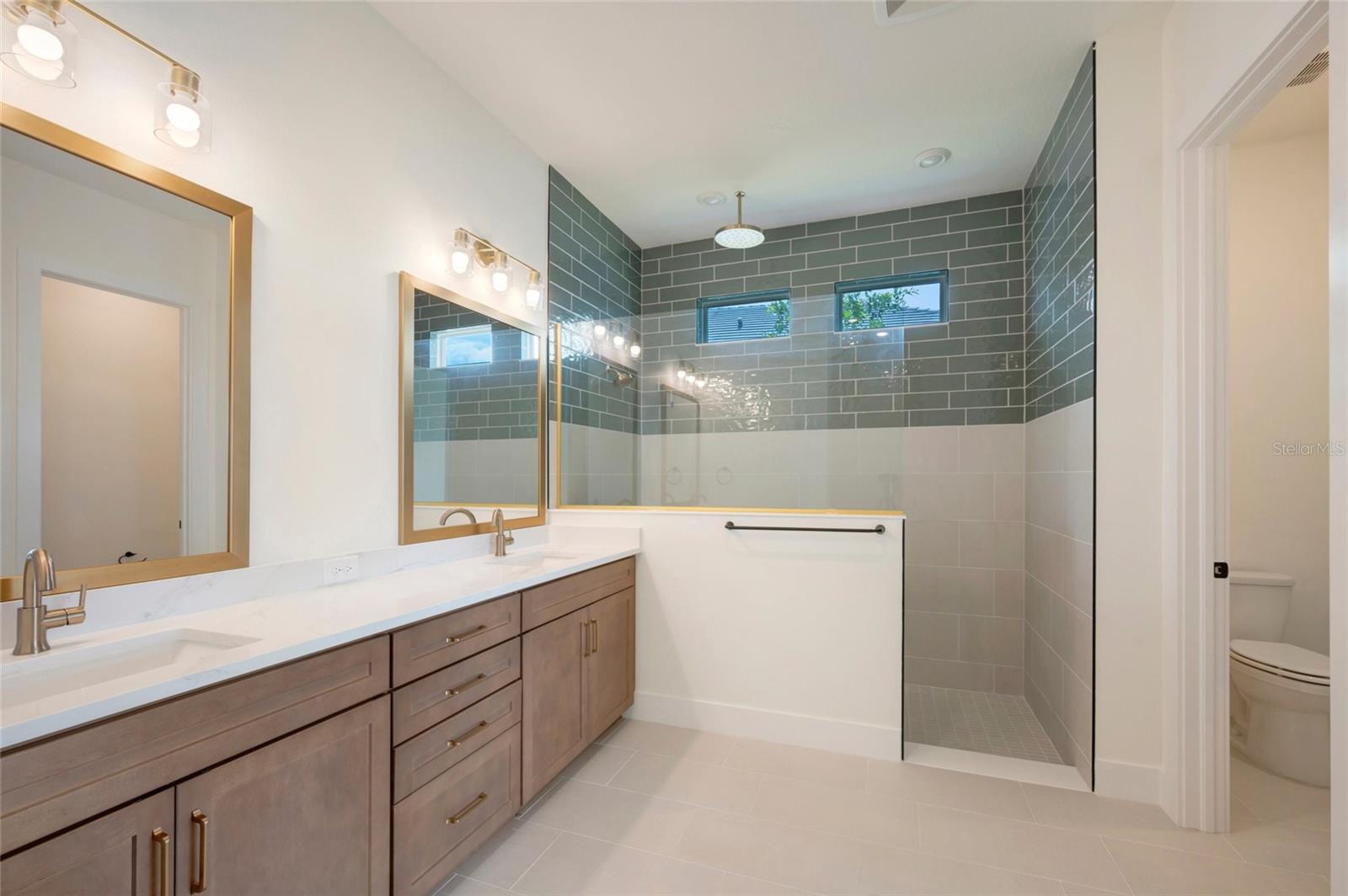 17988 FOXTAIL LOOP, VENICE, FL — photo 14