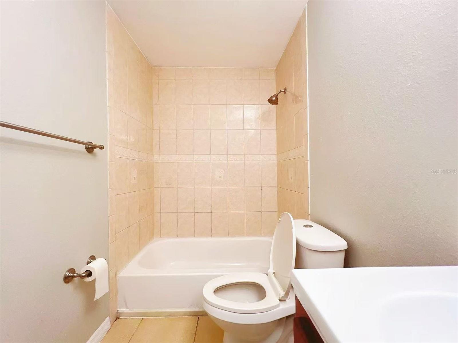 3008 PARKWAY BLVD #306, KISSIMMEE, FL — photo 9