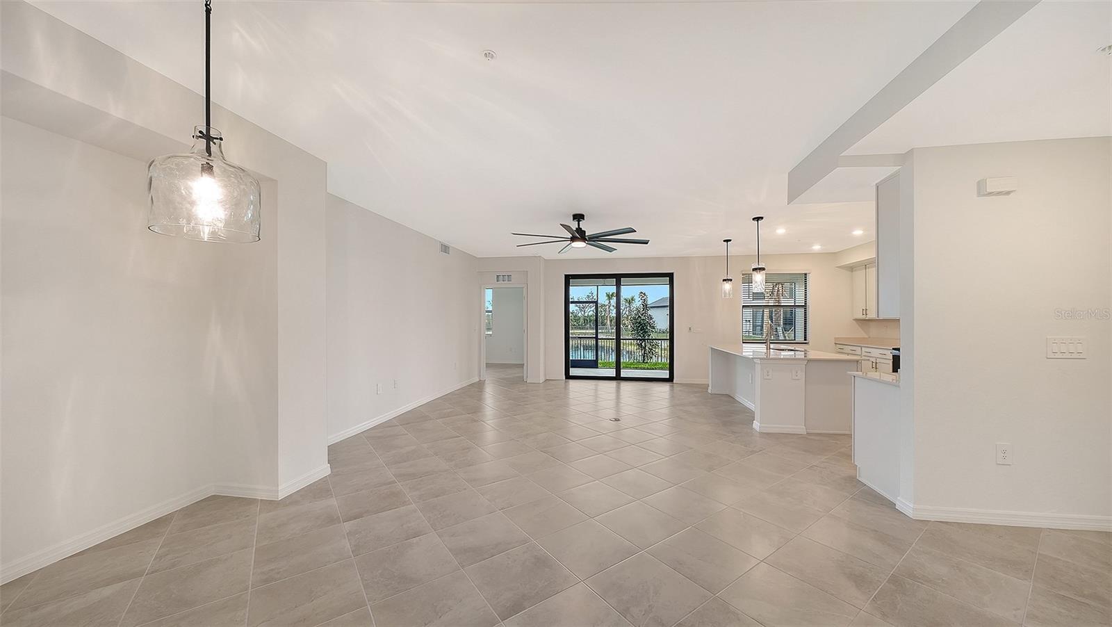 5624 SUMMIT POINTE CIR #104, BRADENTON, FL — photo 7