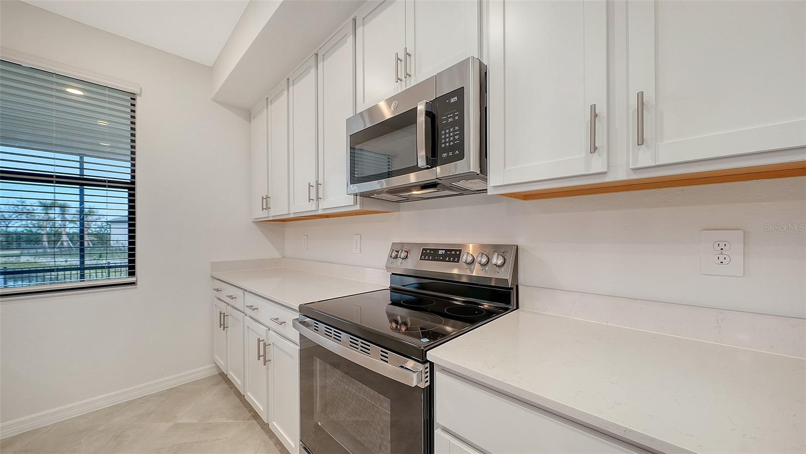 5624 SUMMIT POINTE CIR #104, BRADENTON, FL — photo 13