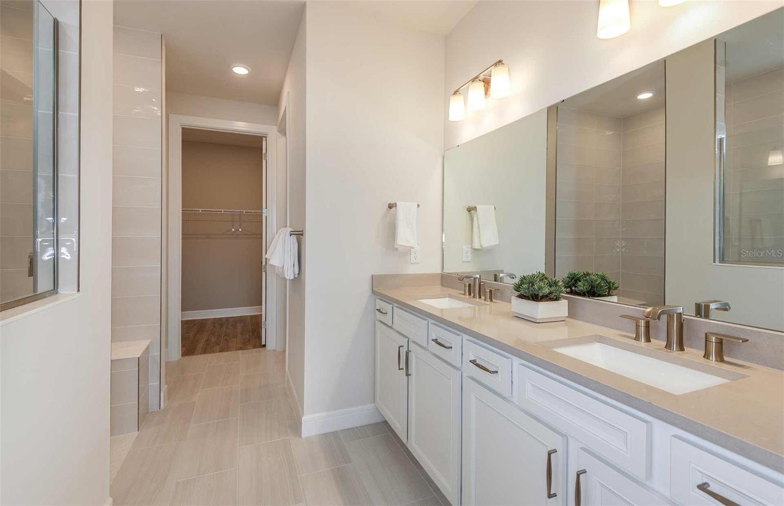 9931 JOHNSON OAKS GLN, PARRISH, FL — photo 9