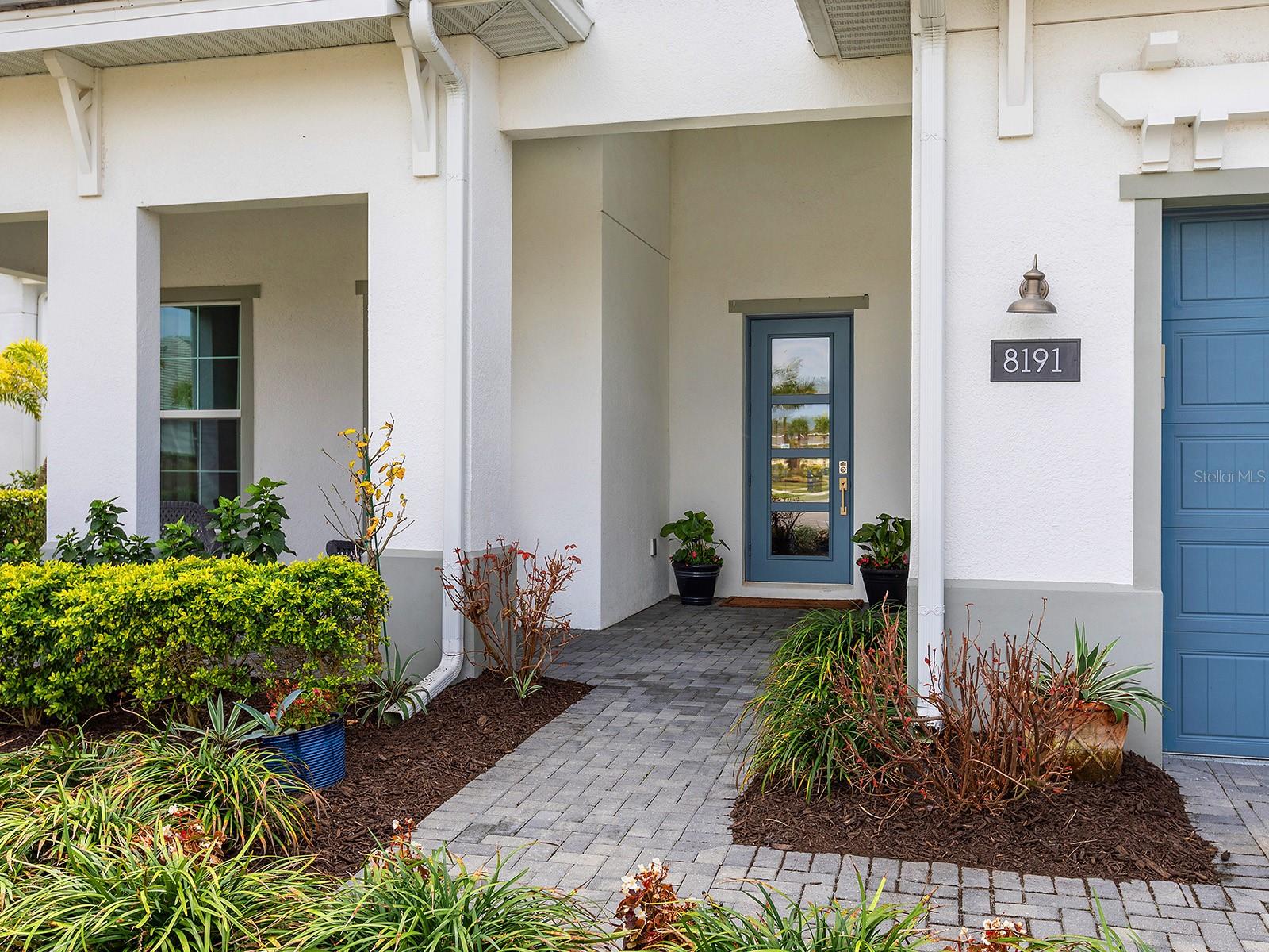 8191 REDONDA LOOP, LAKEWOOD RANCH, FL — photo 2