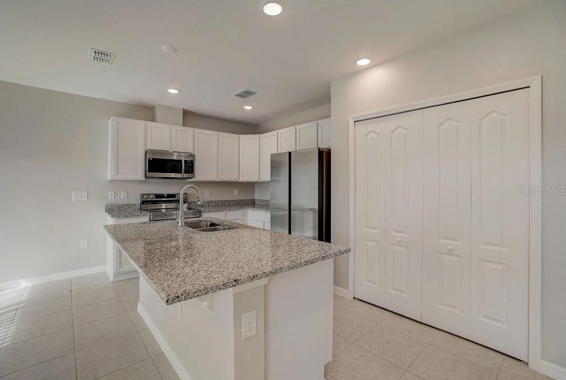604 BROADOAK DR, DUNDEE, FL — photo 6