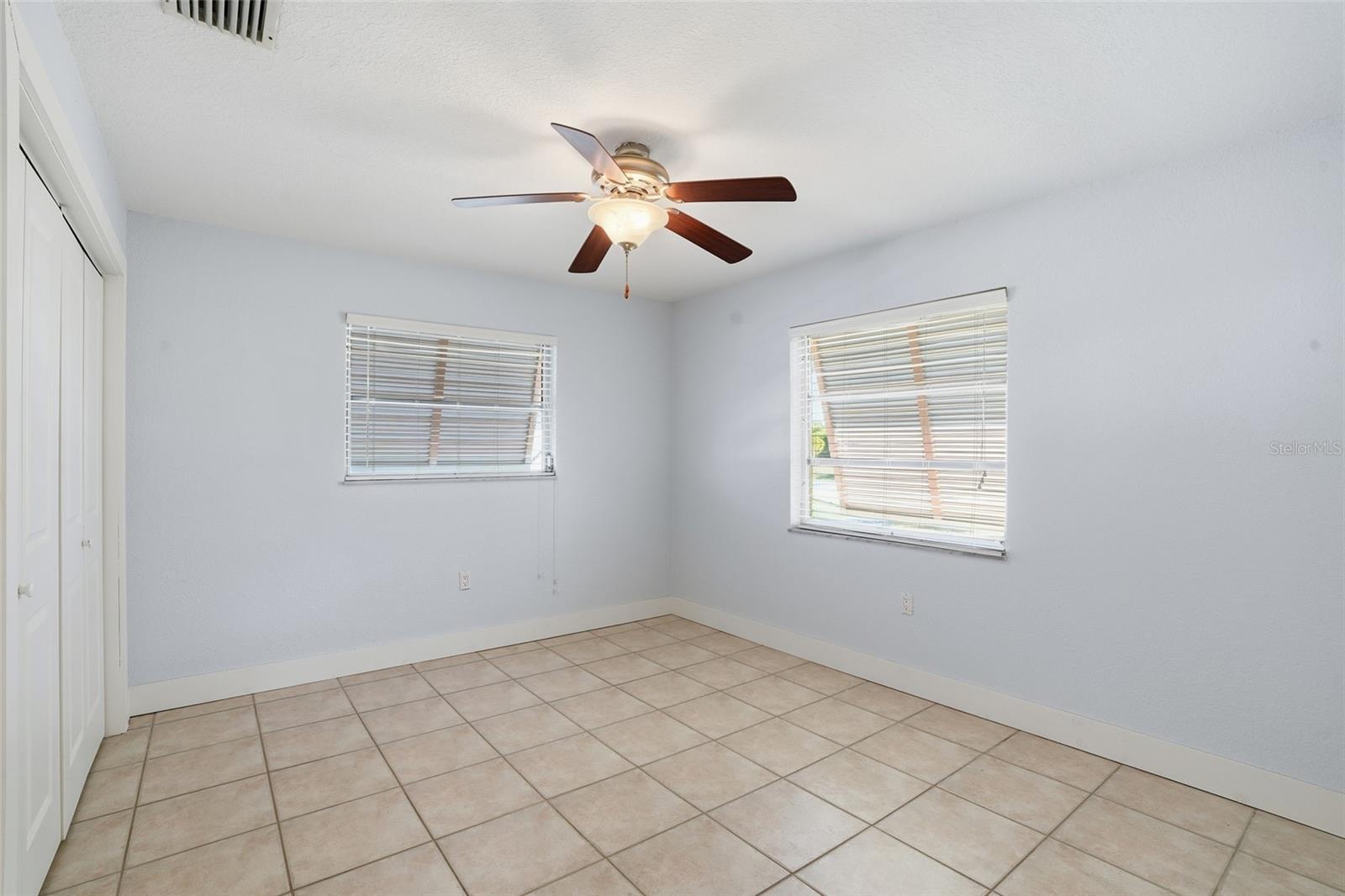 405 TOWER DR, CAPE CORAL, FL — photo 17