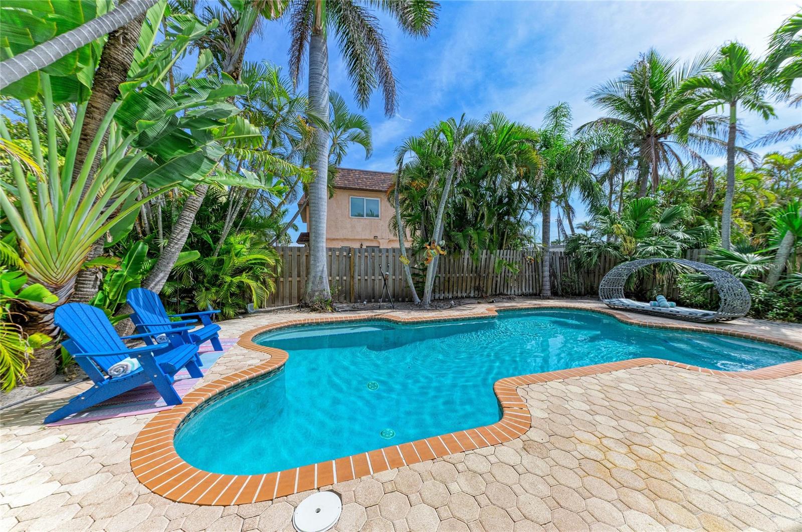 2111 AVENUE B, BRADENTON BEACH, FL — photo 2