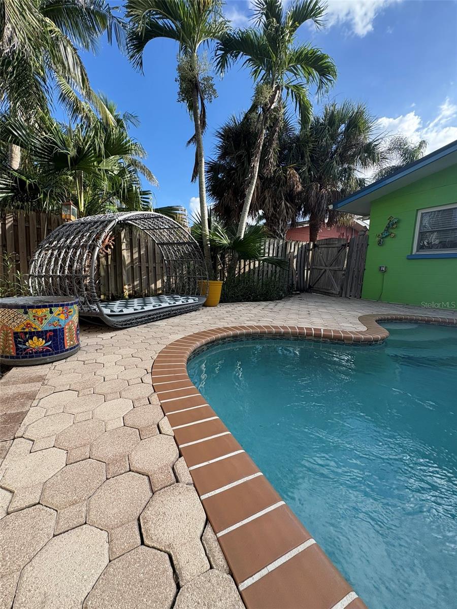 2111 AVENUE B, BRADENTON BEACH, FL — photo 27