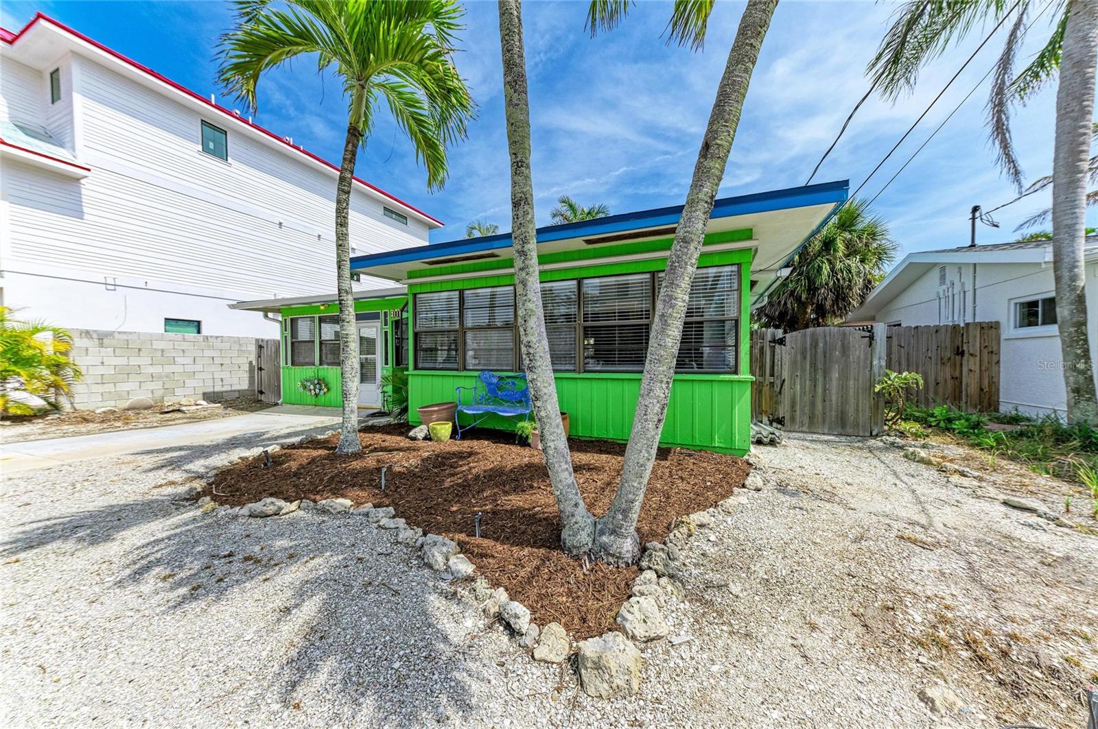 2111 AVENUE B, BRADENTON BEACH, FL — photo 34