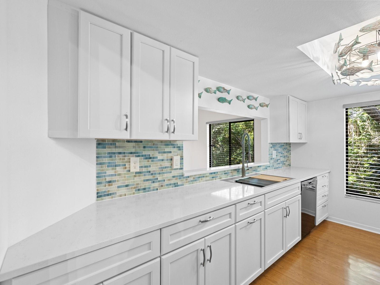 1880 WHISPERING WAY, TARPON SPRINGS, FL — photo 19