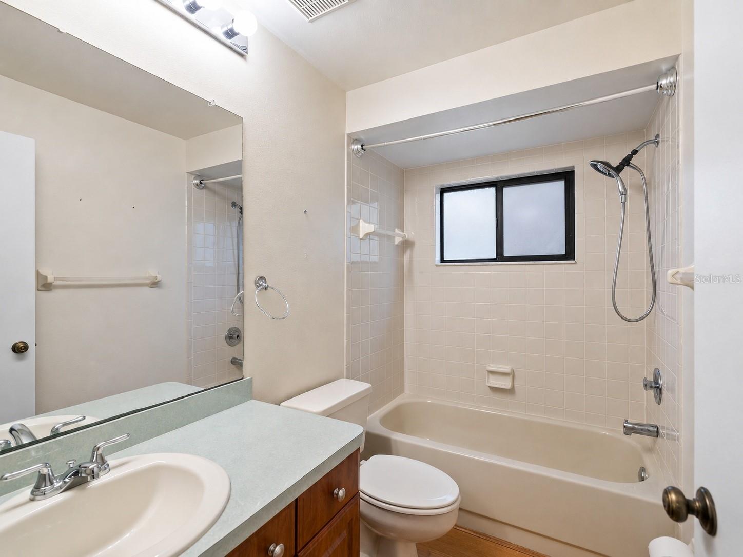 1880 WHISPERING WAY, TARPON SPRINGS, FL — photo 28