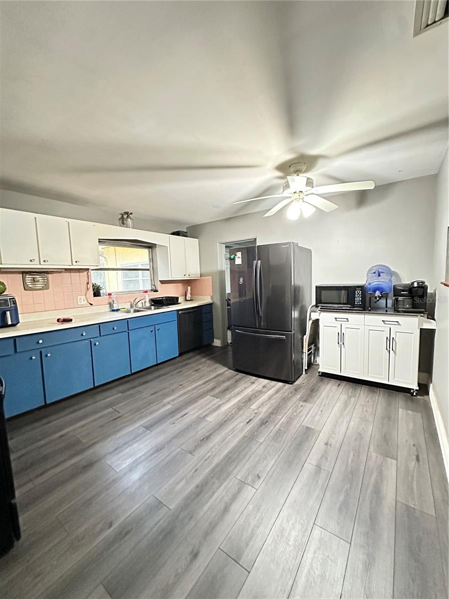 424 W HOGLE AVE, DELAND, FL — photo 18