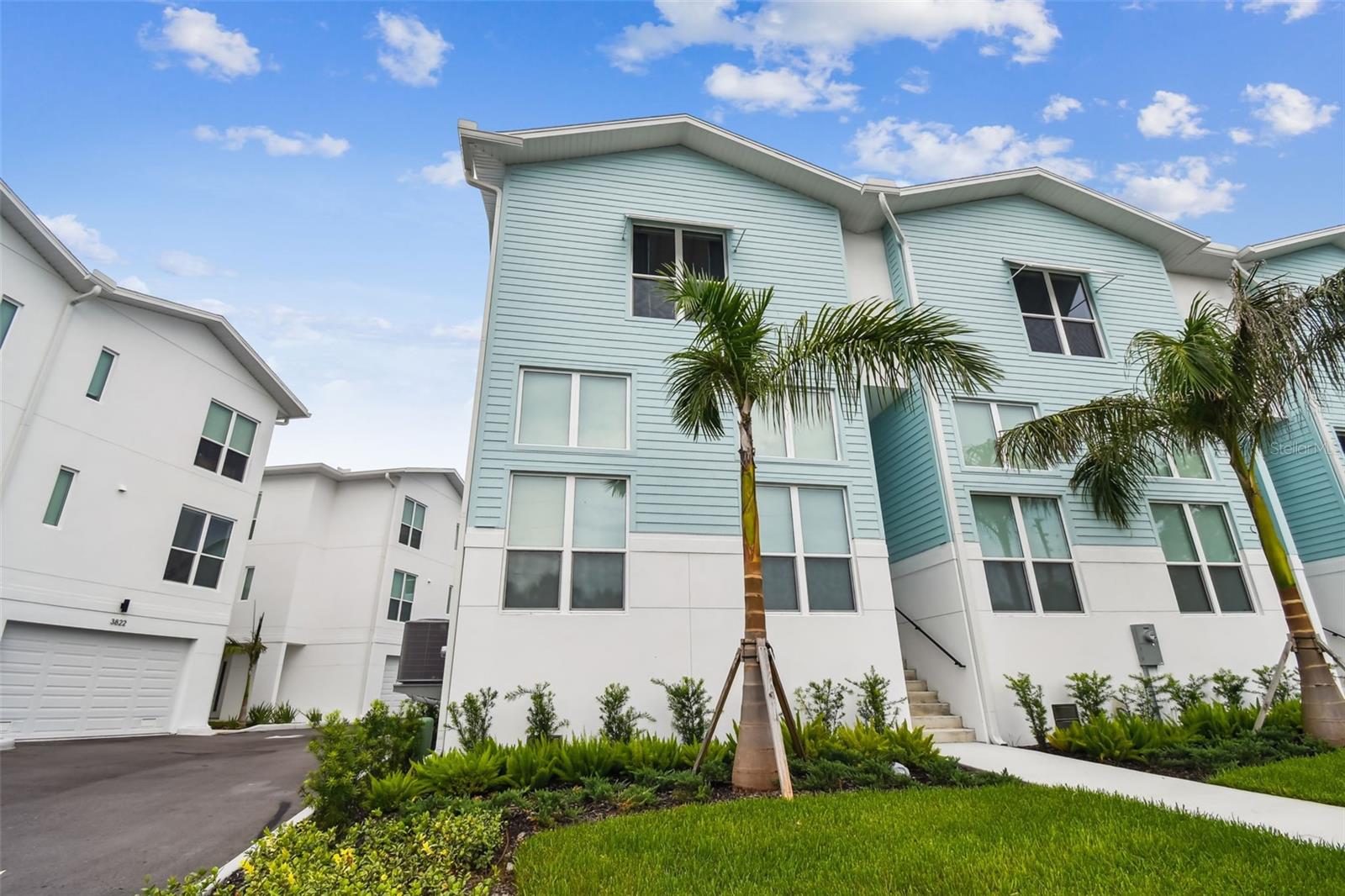 3840 POMPANO DR SE, ST PETERSBURG, FL