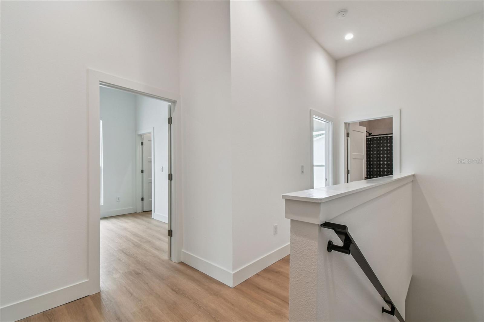 3840 POMPANO DR SE, ST PETERSBURG, FL — photo 52
