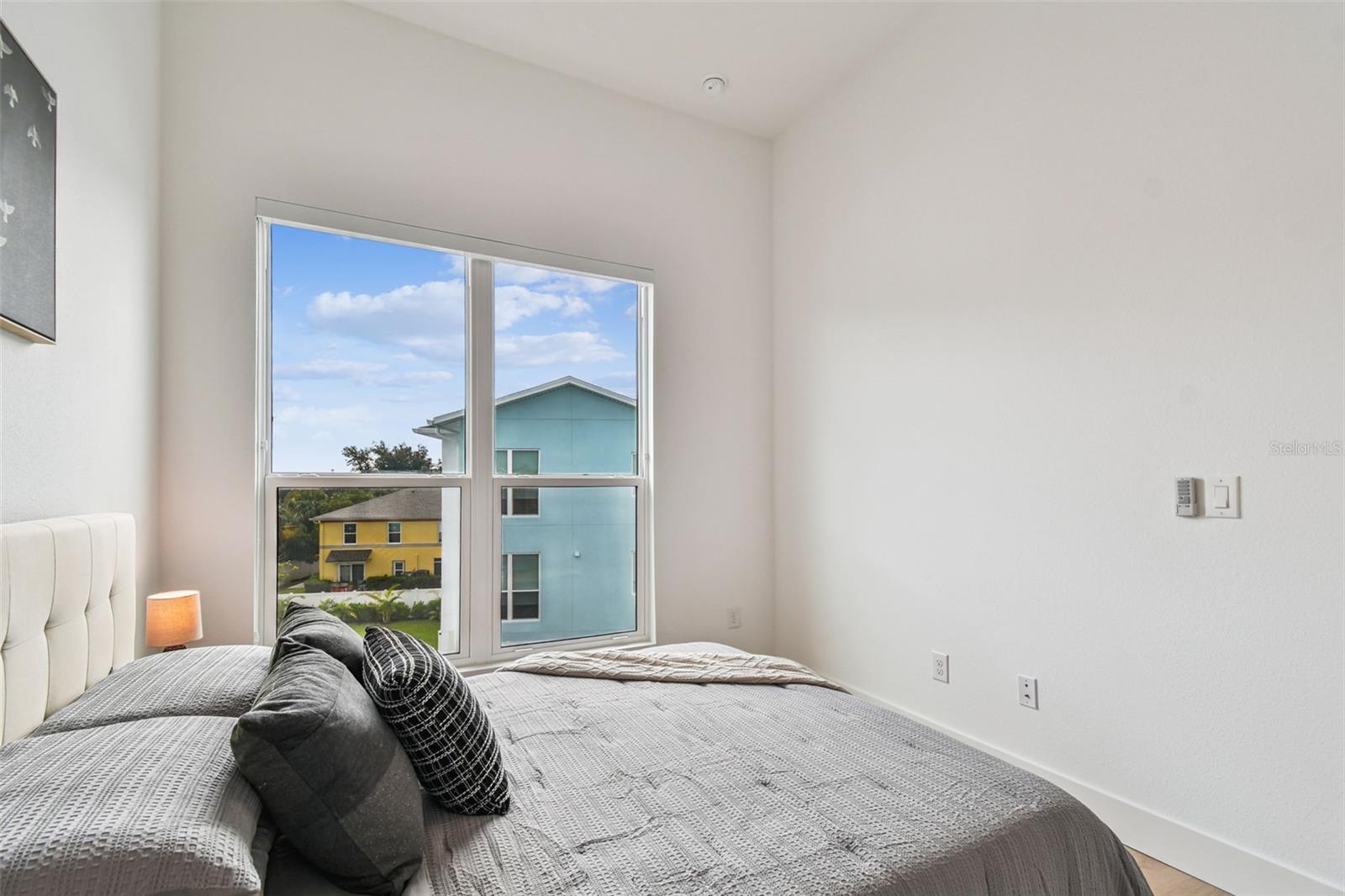 3840 POMPANO DR SE, ST PETERSBURG, FL — photo 66