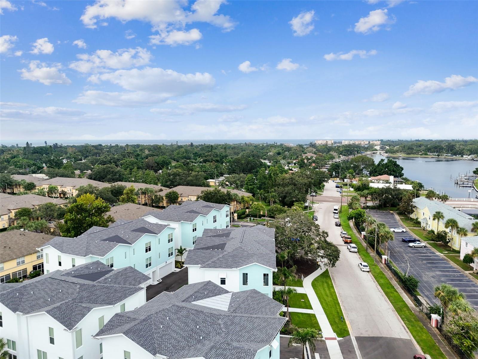 3840 POMPANO DR SE, ST PETERSBURG, FL — photo 79