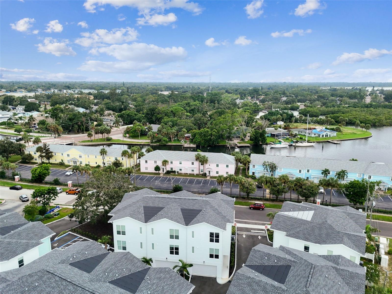 3840 POMPANO DR SE, ST PETERSBURG, FL — photo 81