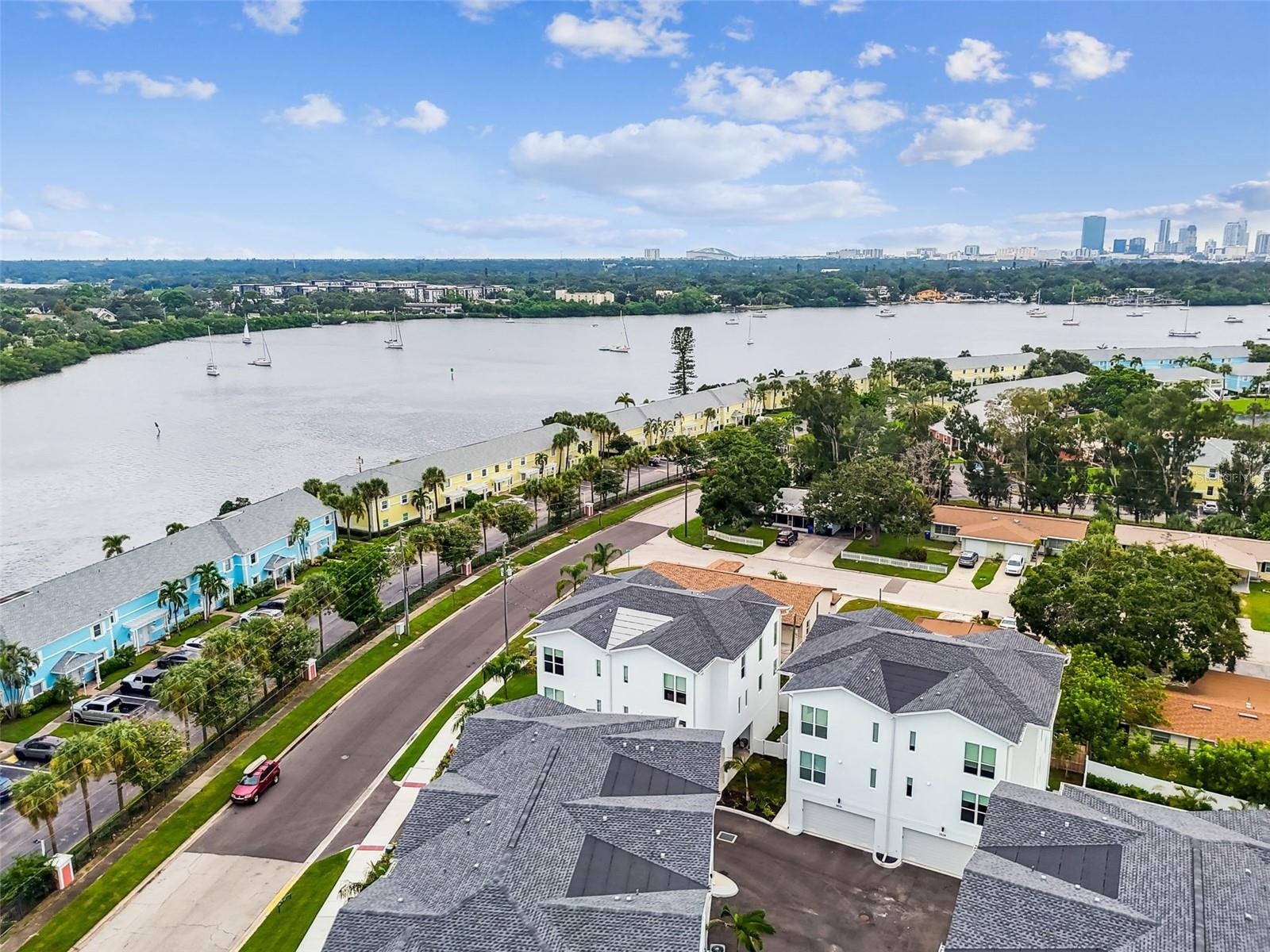 3840 POMPANO DR SE, ST PETERSBURG, FL — photo 82