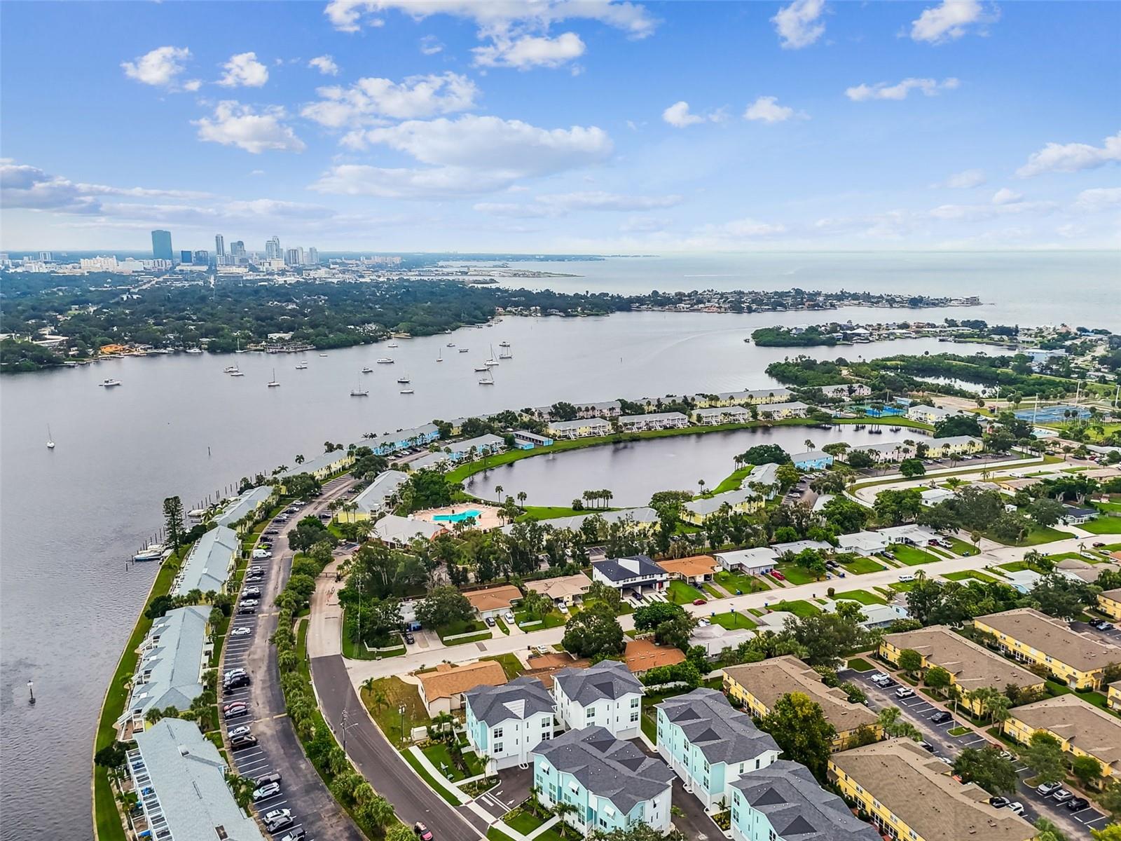 3840 POMPANO DR SE, ST PETERSBURG, FL — photo 84