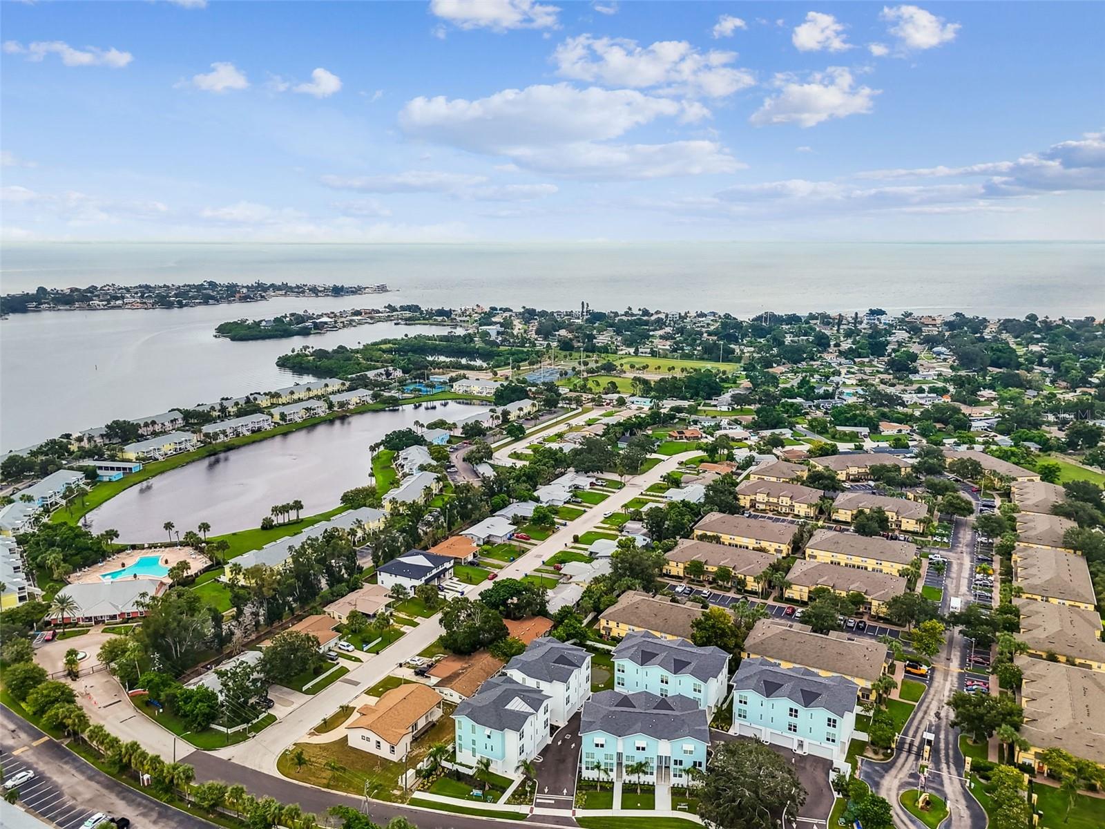 3840 POMPANO DR SE, ST PETERSBURG, FL — photo 85