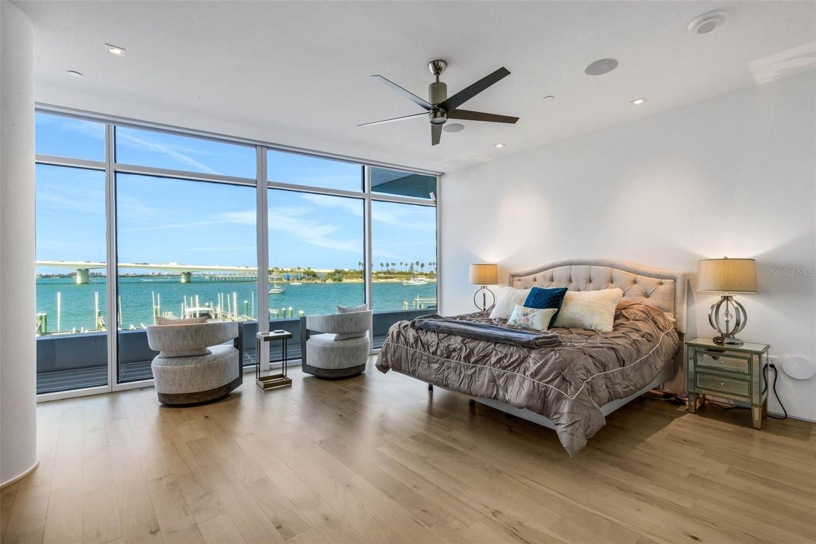 280 GOLDEN GATE PT #200, SARASOTA, FL — photo 45