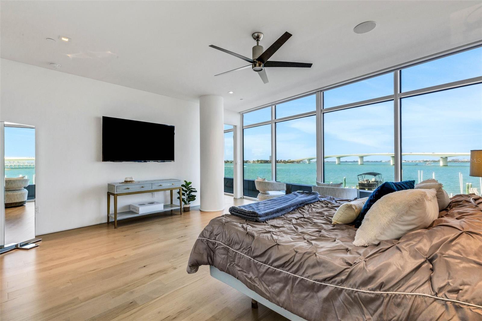 280 GOLDEN GATE PT #200, SARASOTA, FL — photo 46