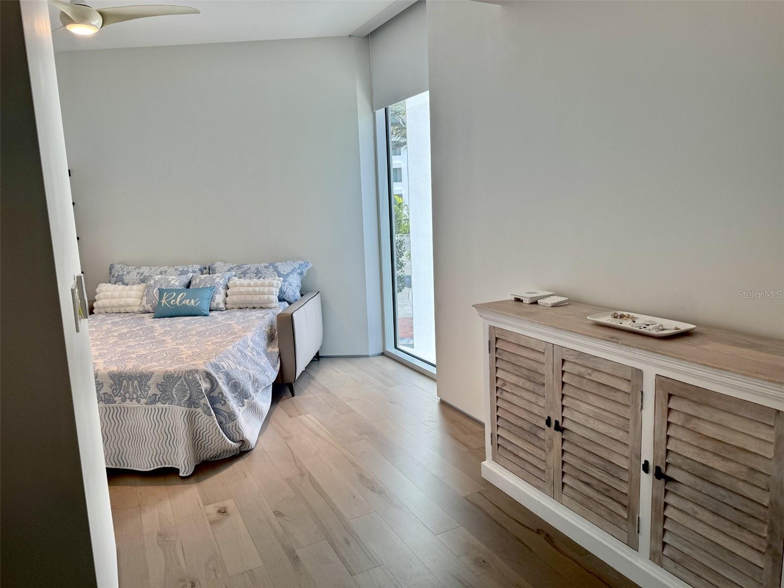 280 GOLDEN GATE PT #200, SARASOTA, FL — photo 63