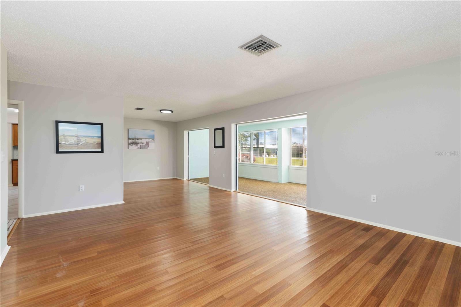 7011 9TH AVE W, BRADENTON, FL — photo 4